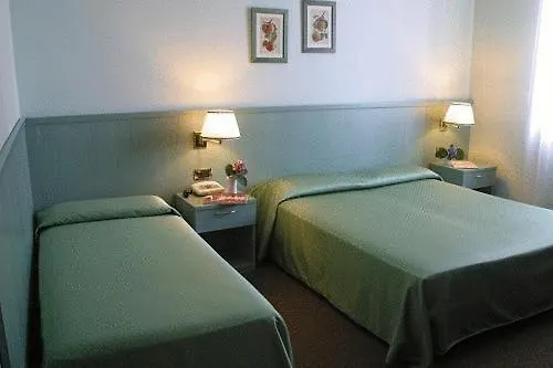 *** Hotel Albergo Della Corona Binasco Italien