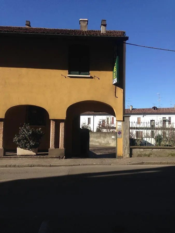 Hotel Albergo Della Corona Binasco